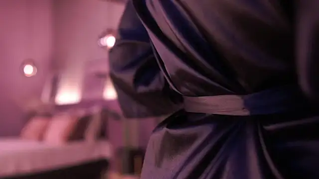 IzzyWild online show from 02.02.26