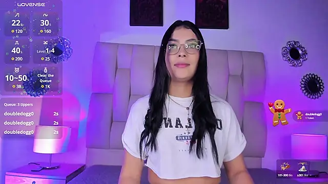 Snapshot of Bianca_zaens2 chatting on 12.26.24 Bianca zaens2 online show from 12.26.24