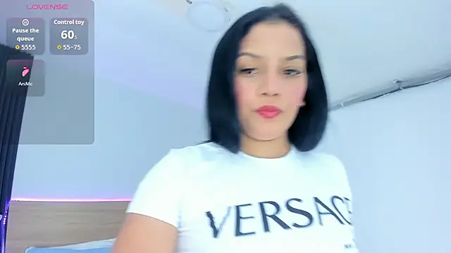 Chiqui milk  online show from 09.24.25