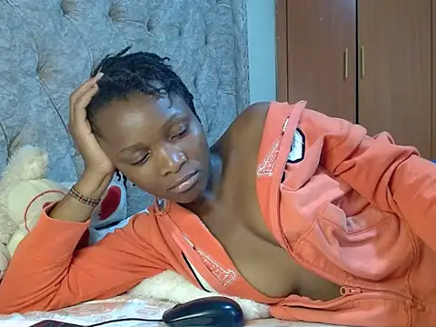 Naughty Girl17 online show from 02.25.25