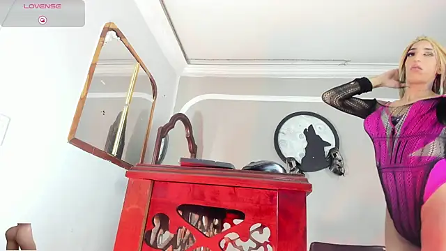 Jimena Grey online show from 11.20.25