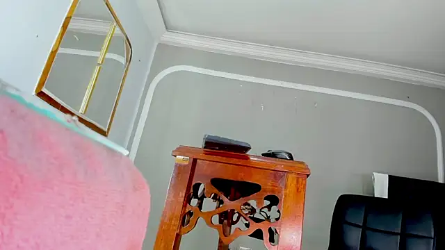 Jimena Grey online show from 03.27.26