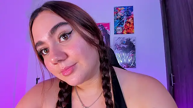 Snapshot of isarhodes_ chatting on 10.09.25 isarhodes online show from 10.09.25