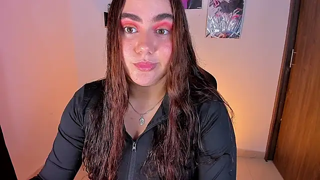 Snapshot of isarhodes_ chatting on 11.09.25 isarhodes online show from 11.09.25