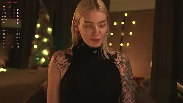 LinaKinky online show from 01.08.25