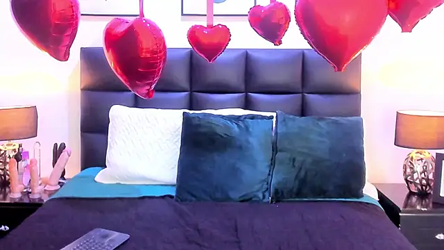 TaraCarson online show from 02.12.25