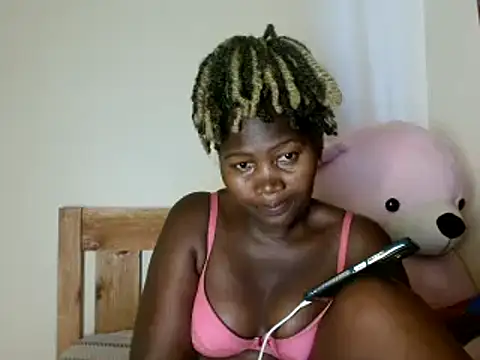 Snapshot of Sexxy_pretty24 chatting on 01.31.25 Sexxy pretty24 online show from 01.31.25