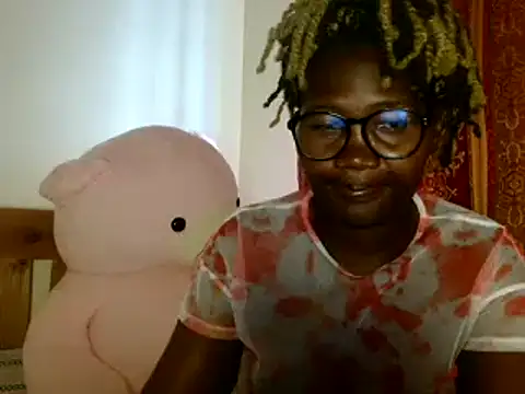 Snapshot of Sexxy_pretty24 chatting on 02.07.25 Sexxy pretty24 online show from 02.07.25