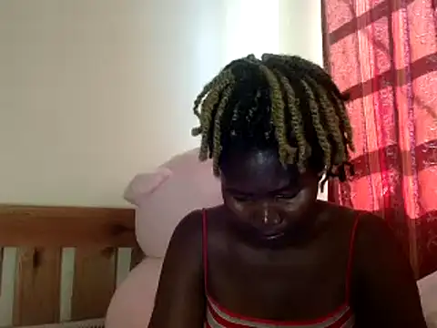 Snapshot of Sexxy_pretty24 chatting on 02.07.25 Sexxy pretty24 online show from 02.07.25