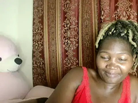 Snapshot of Sexxy_pretty24 chatting on 02.07.25 Sexxy pretty24 online show from 02.07.25