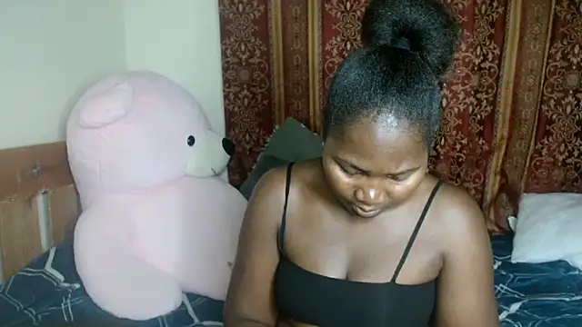 Snapshot of Sexxy_pretty24 chatting on 09.28.25 Sexxy pretty24 online show from 09.28.25