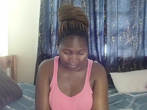 Snapshot of Sexxy_pretty24 chatting on 11.06.25 Sexxy pretty24 online show from 11.06.25