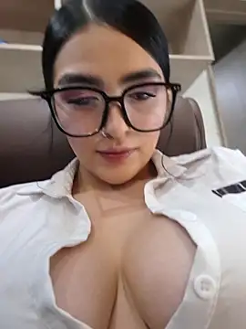 miel gomez online show from 07.18.26