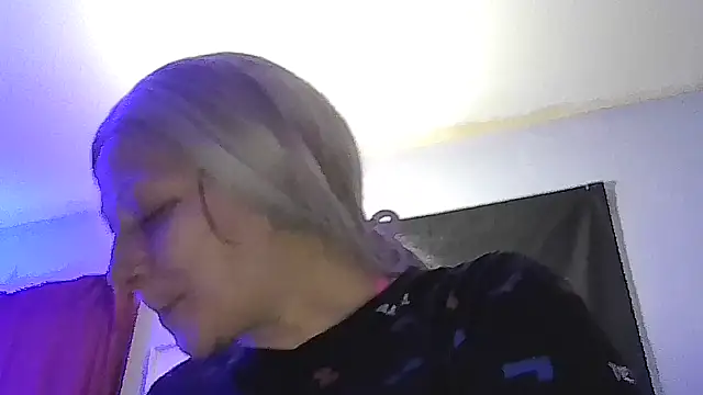 badcookie221 online show from 06.03.26