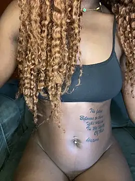 pretty maliah online show from 03.25.26