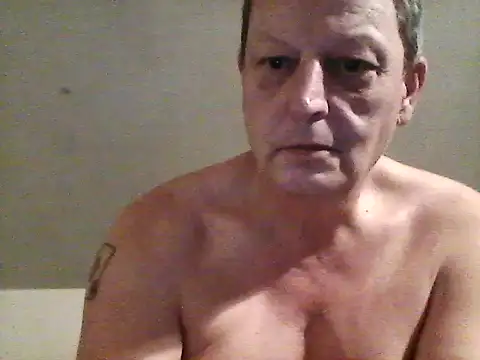 chubbybear2cum online show from 02.04.25