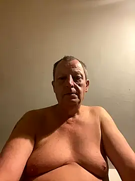 chubbybear2cum online show from 09.15.25
