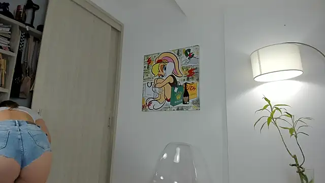  Miss Kimm online show from 02.27.25