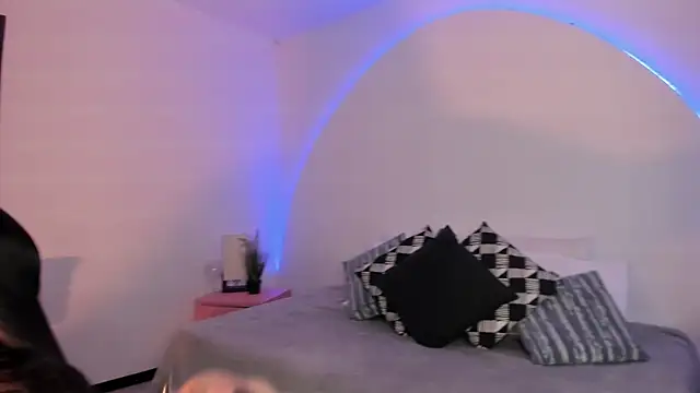 Snapshot of Grace_Duppon chatting on 01.09.25 Grace Duppon online show from 01.09.25