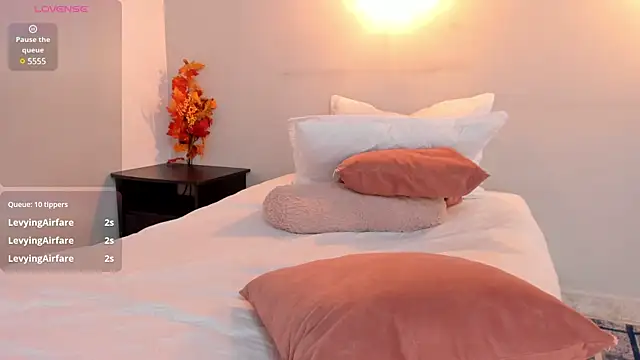 Snapshot of AlissPrince chatting on 02.05.25 AlissPrince online show from 02.05.25