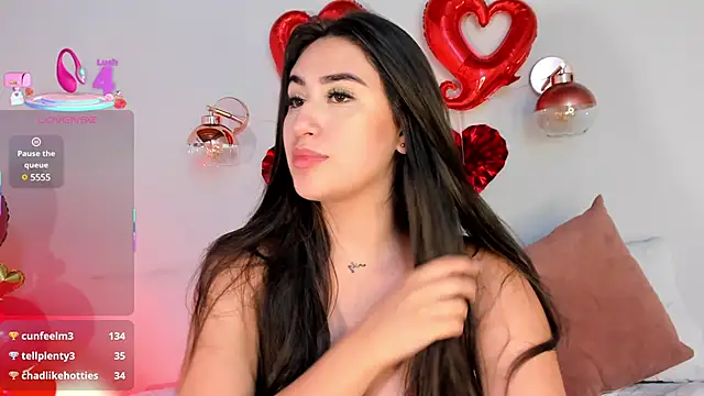 Snapshot of AlissPrince chatting on 02.14.25 AlissPrince online show from 02.14.25