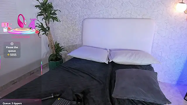 Snapshot of AlissPrince chatting on 03.18.25 AlissPrince online show from 03.18.25