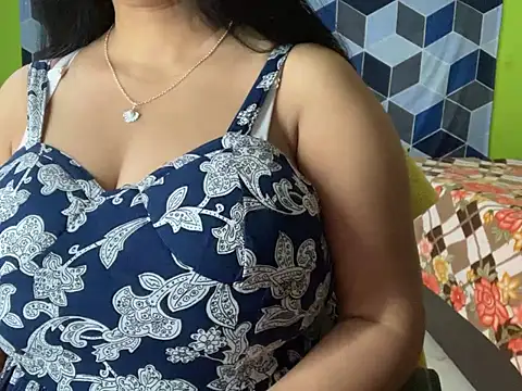 Snapshot of Aishwarya_101_ chatting on 01.21.25 Aishwarya 101 online show from 01.21.25