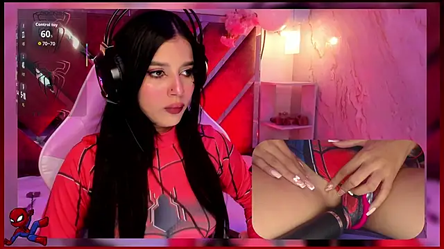 Snapshot of SweetieCloe_ chatting on 10.12.25 SweetieCloe online show from 10.12.25