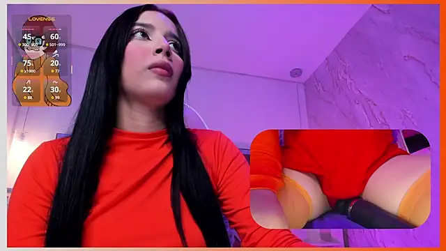 SweetieCloe  online show from 05.17.26