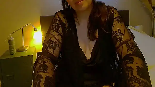 Ella Next Door online show from 12.24.24