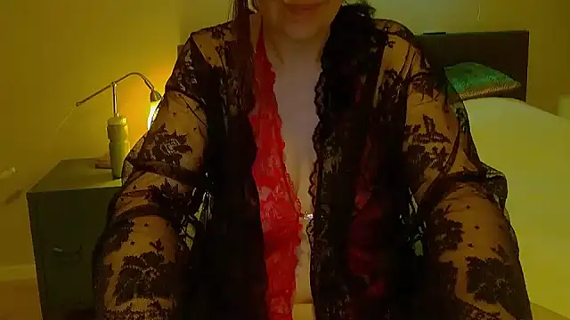 Ella Next Door online show from 12.25.24