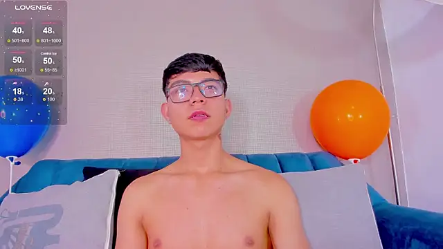 CodyTwink online show from 01.18.25