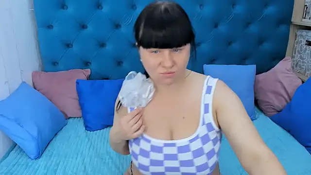 Snapshot of Sexy_MALIKKA chatting on 10.02.25 Sexy MALIKKA online show from 10.02.25