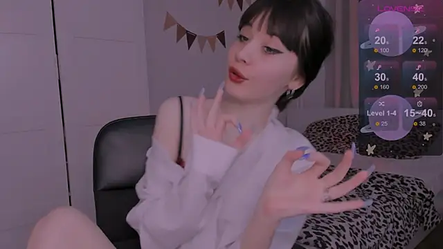 CoddleWeeper  online show from 02.27.25