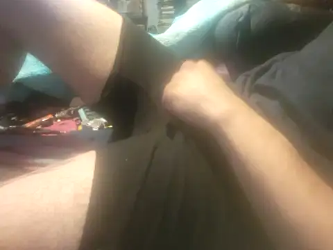 Snapshot of robeaulieu02 chatting on 11.07.25 robeaulieu02 online show from 11.07.25