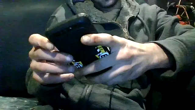 Snapshot of robeaulieu02 chatting on 11.17.25 robeaulieu02 online show from 11.17.25