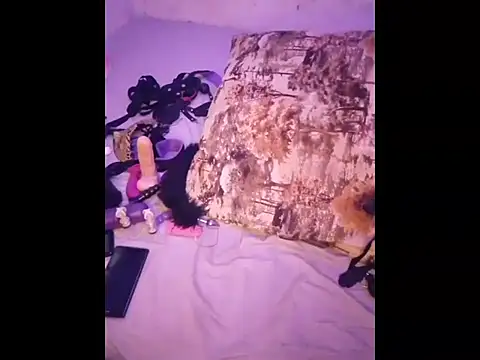 Snapshot of Freaky_Vannahs chatting on 02.08.26 Freaky Vannahs online show from 02.08.26