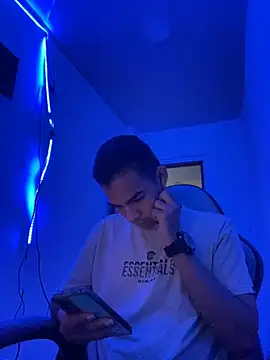 Boypolla11 online show from 10.18.25