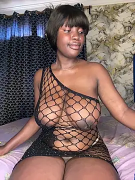 Snapshot of Tushy_baiby2000 chatting on 03.01.25 Tushy baiby2000 online show from 03.01.25