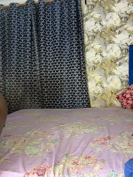 Snapshot of Tushy_baiby2000 chatting on 03.17.25 Tushy baiby2000 online show from 03.17.25