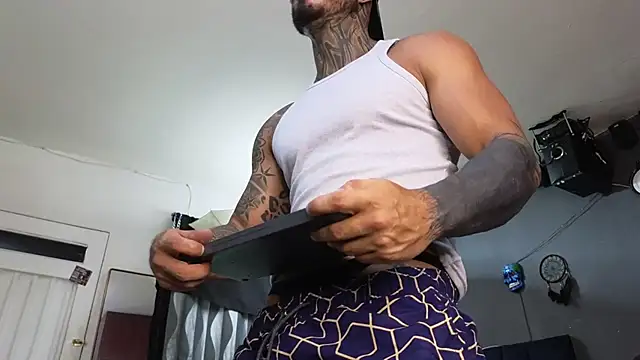 Snapshot of john_cartter1 chatting on 01.28.25 john cartter1 online show from 01.28.25