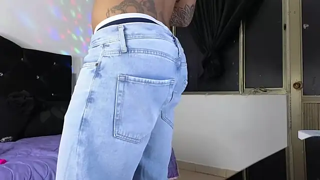 Snapshot of john_cartter1 chatting on 03.20.25 john cartter1 online show from 03.20.25