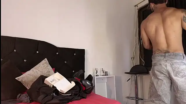 Snapshot of john_cartter1 chatting on 10.12.25 john cartter1 online show from 10.12.25