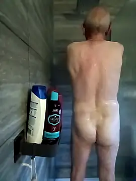 Snapshot of mr_english50 chatting on 09.08.25 mr english50 online show from 09.08.25