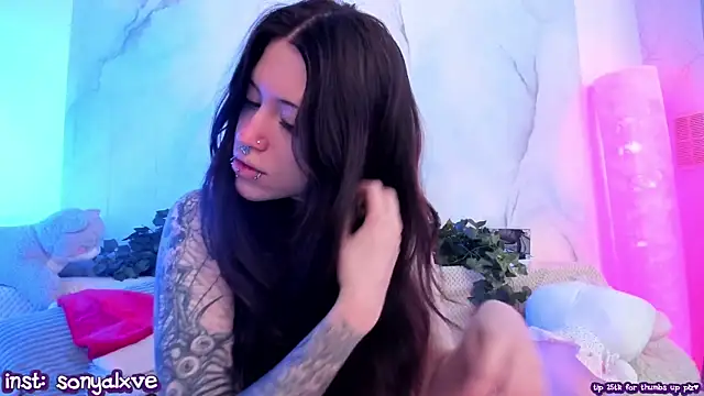 Snapshot of vergillhell chatting on 01.23.25 vergillhell online show from 01.23.25