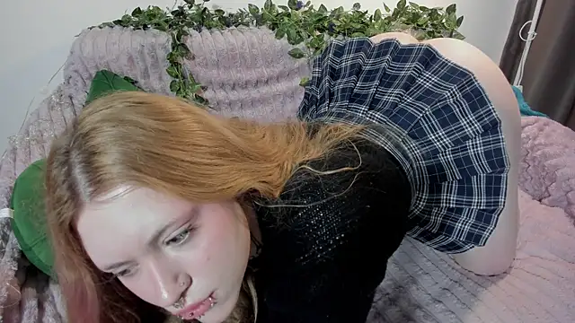 Snapshot of vergillhell chatting on 03.25.26 vergillhell online show from 03.25.26