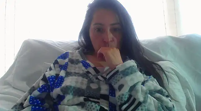 naughthyany16 online show from 12.30.24