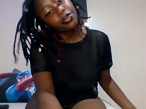 Snapshot of Lyiaspark chatting on 01.22.25 Lyiaspark online show from 01.22.25