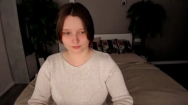 Snapshot of MagicPeachh_ chatting on 09.25.25 MagicPeachh online show from 09.25.25