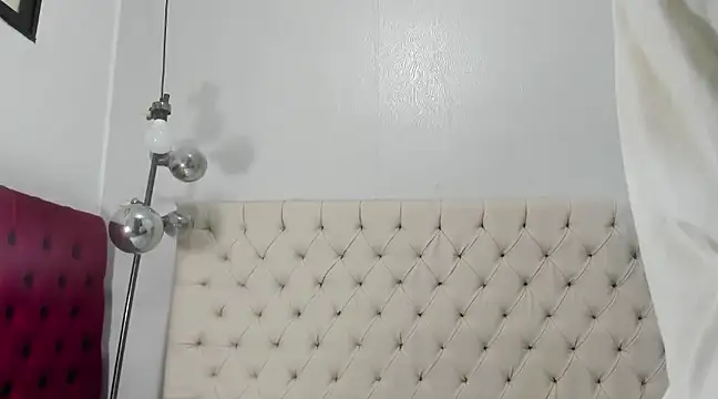 Victoria Coleman online show from 12.19.24